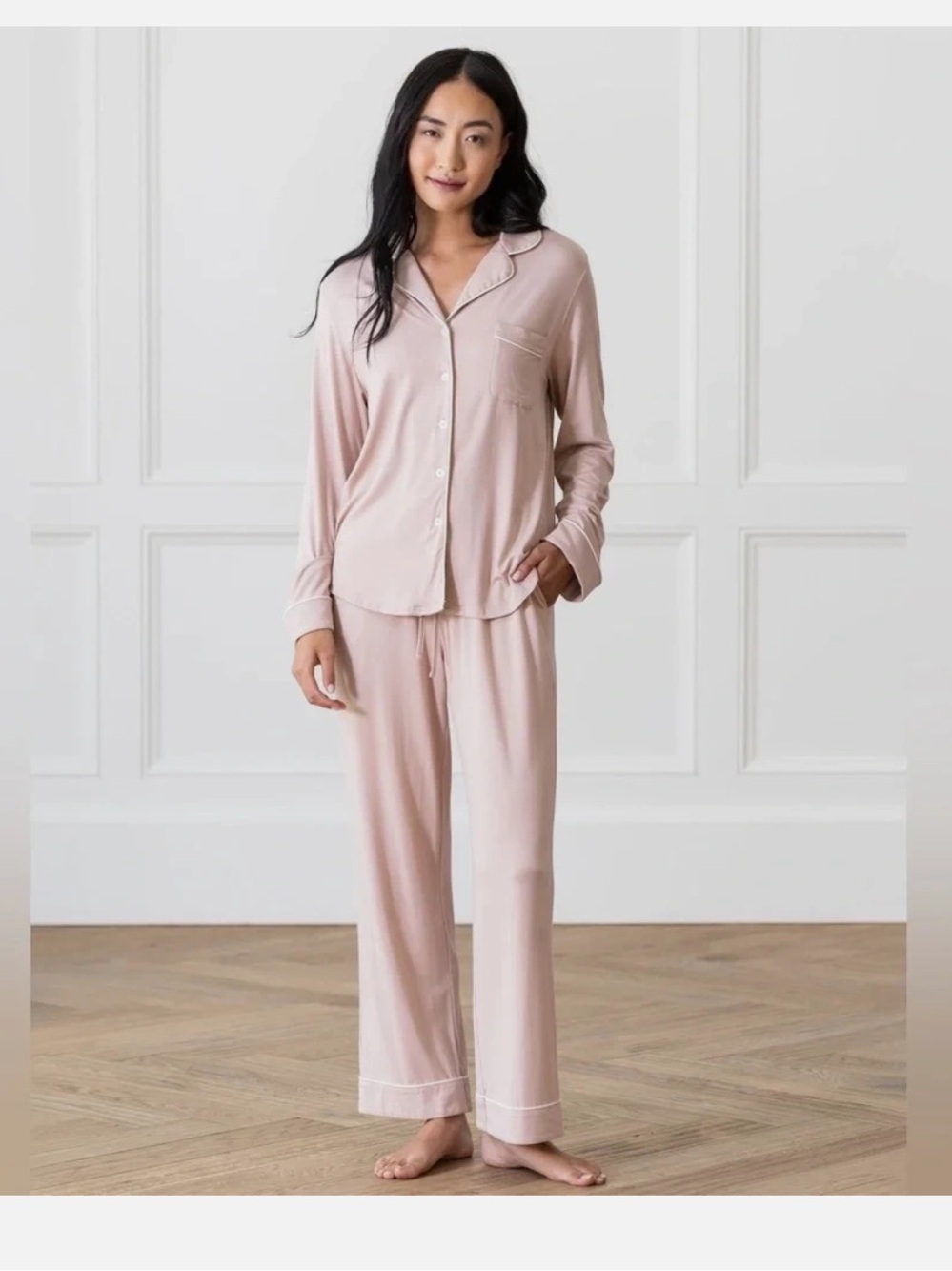 NWT. Cozy Earth Bamboo Long Sleeve PJs - blush size XST